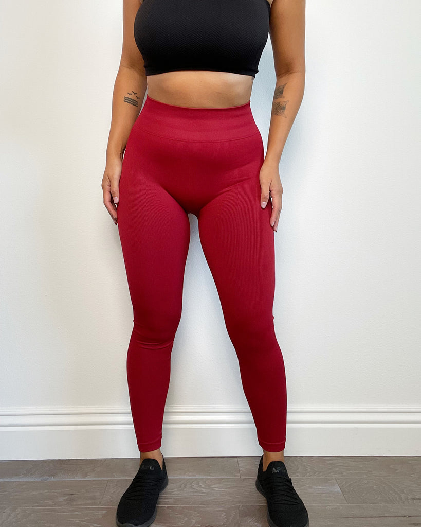 High-Waisted Seamless Rib Legging